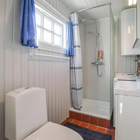 Semesterbostad Awesome In W/ 2 Bedrooms Slagelse